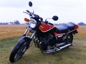 1983 Suzuki GSX 400 F Katana photo